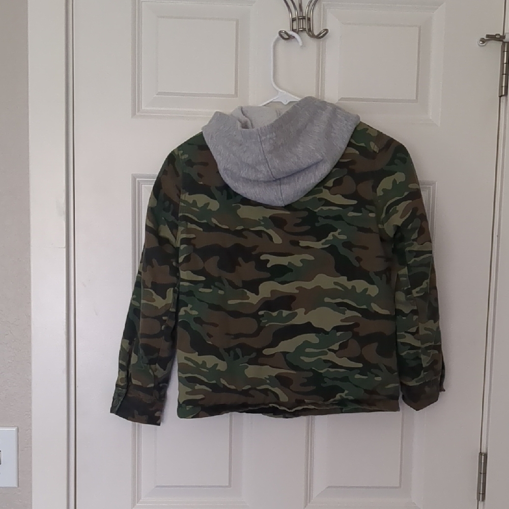 Dickies Green Camo Jacket with Gray Hood - Picture 4 of 5
